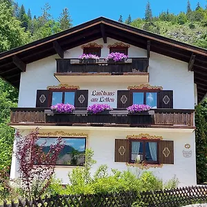 https://landhaus-am-letten.com-bavaria.com